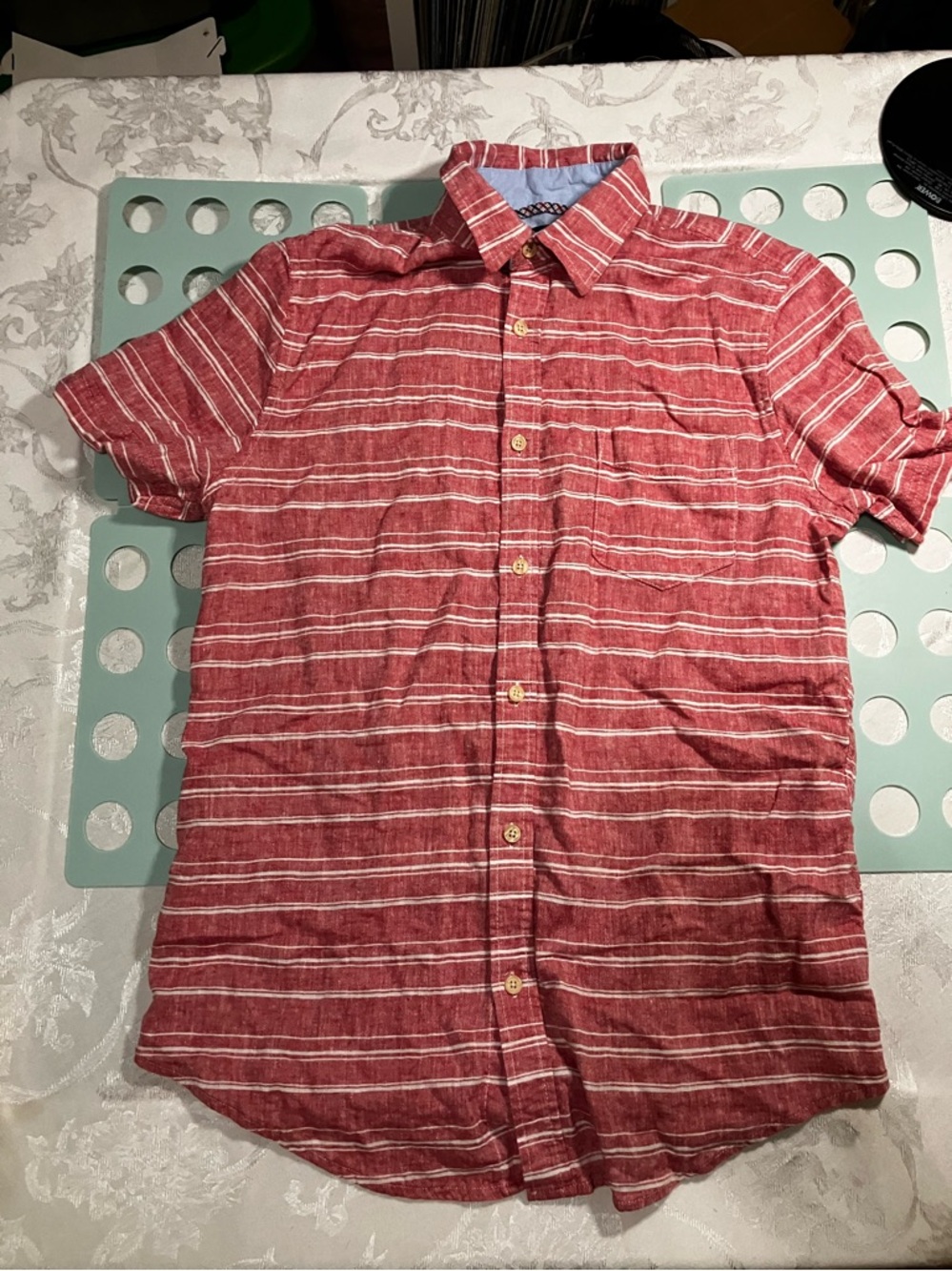 Men's Ben Sherman Red/almost pink. Striped Short-Sleeve Button-Up Shirt